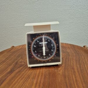 Vintage IRELAND SALTER Kitchen Household Scale 4.5 KG 1960`s